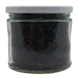 Cream Irish Breakfast Black Tea vegan in a jar with a white background (side)