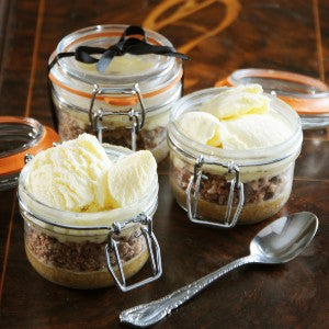 Kilner Round Cliptop Jar 125ml in use example